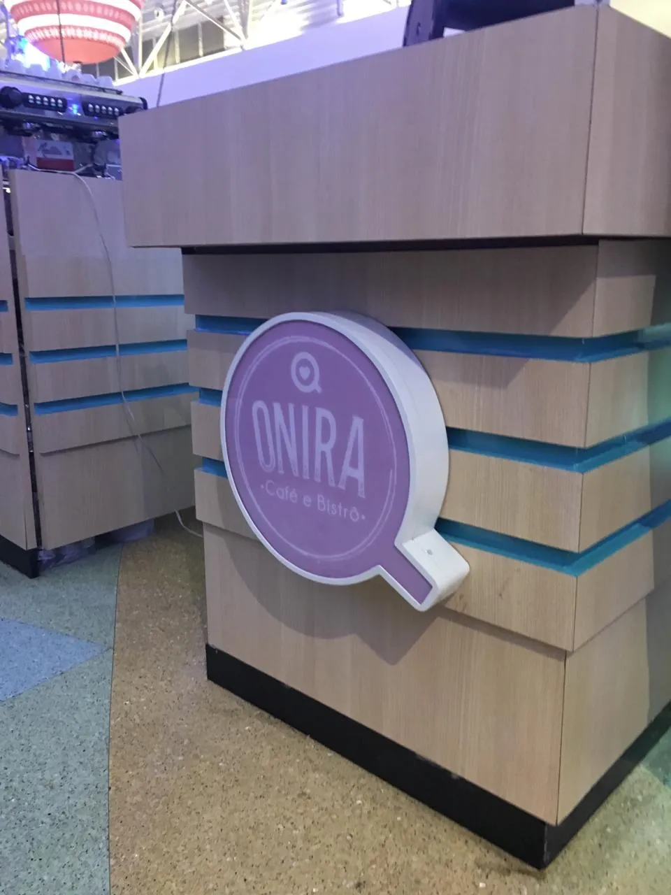 Fachada com Letra Caixa