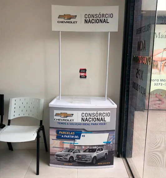 Expositor Personalizado em MDF